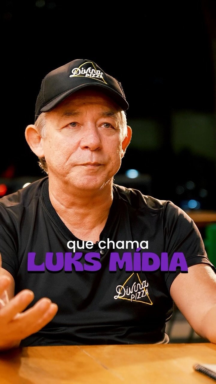 Cliente da Divina Pizza em entrevista à Luks